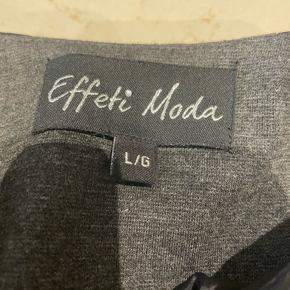 Gorgeous two tone jacket - Picture 5 of 6